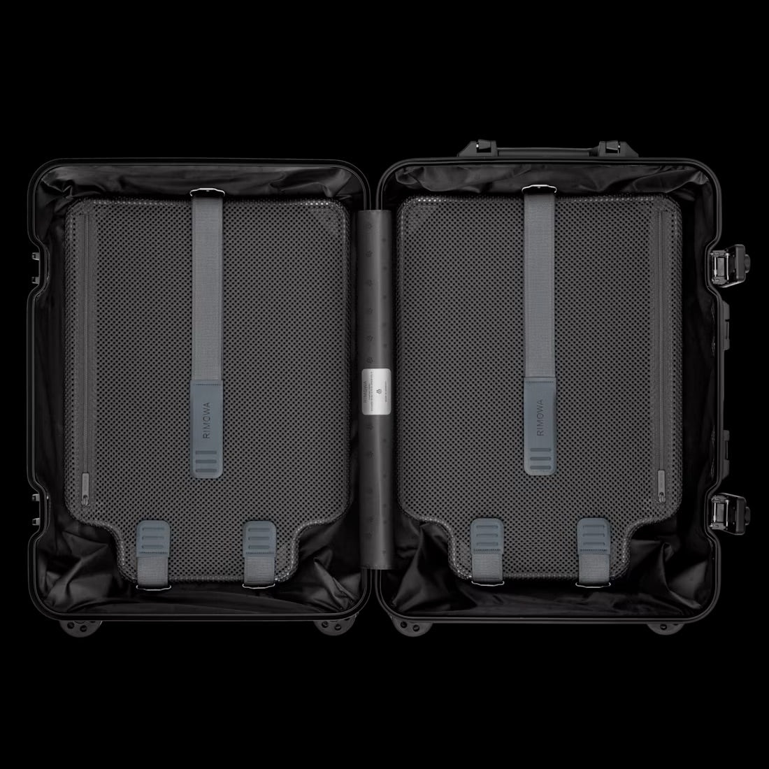 ONE OF ONE  - HAND PAINTED RIMOWA CABIN LUGGAGE